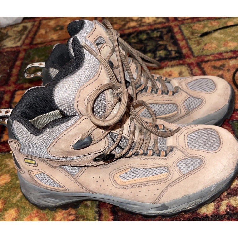 Vasque Breeze 7465 Gore-Tex Hiking Boots Brown Leather Vibram Women's 9 Men's 8